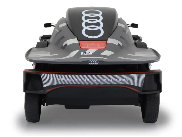 Bestuurbare auto Audi RS Q e-tron E2