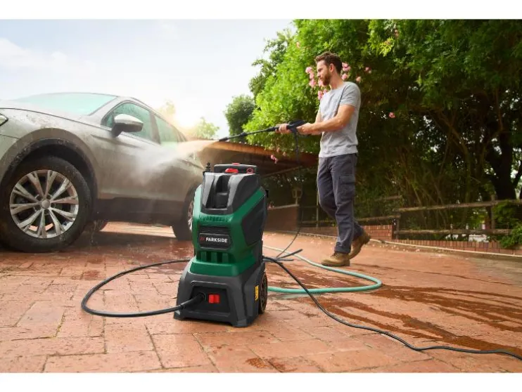 Hogedrukreiniger 135 bar