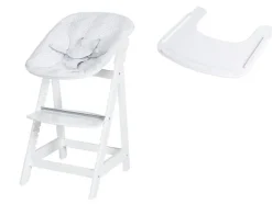 Houten kinderstoel met eetplank