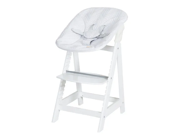 Houten kinderstoel met eetplank