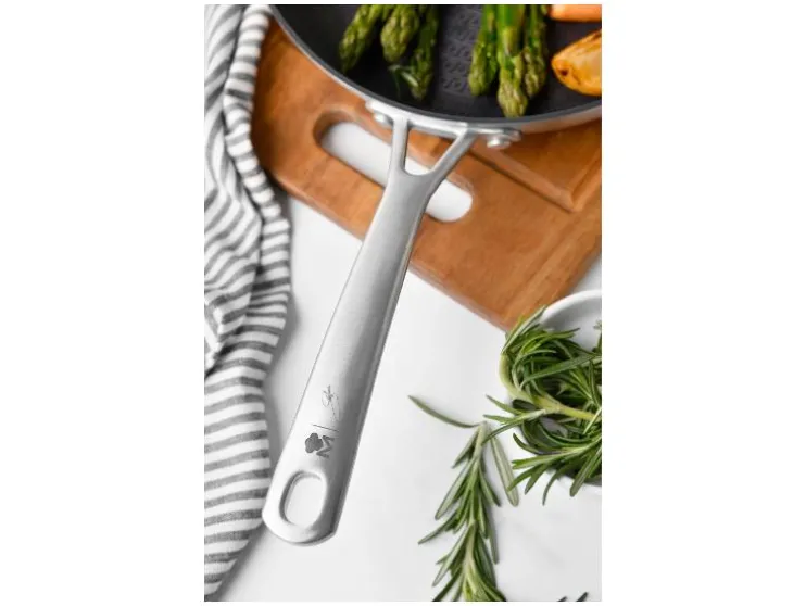 SIGMA Plus Pan 28 cm