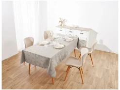 Tafelkleed 140 x 240 cm
