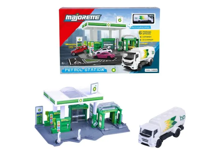 Tankstation met tankwagen