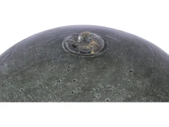 Tuinfontein met LED's en zonnepaneel