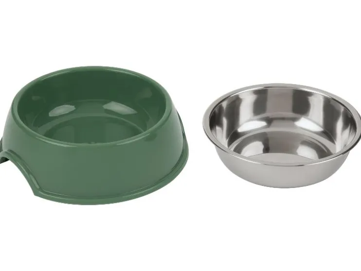 Voer- en drinkbak, voermat of likmat